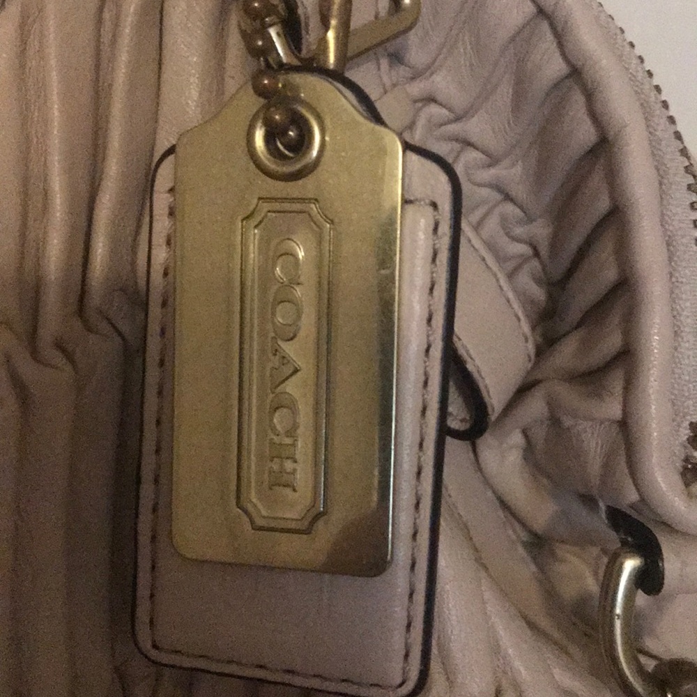 Coach purse - Picture 3 of 7
